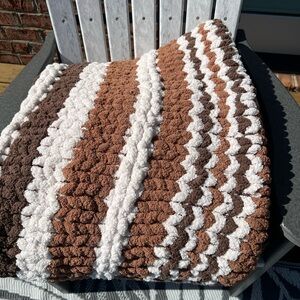 Cozy Brown and White Textured Blanket